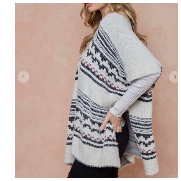 34 Boho Aztec Pattern Open Front Open Cardigan - Picture 5 of 5